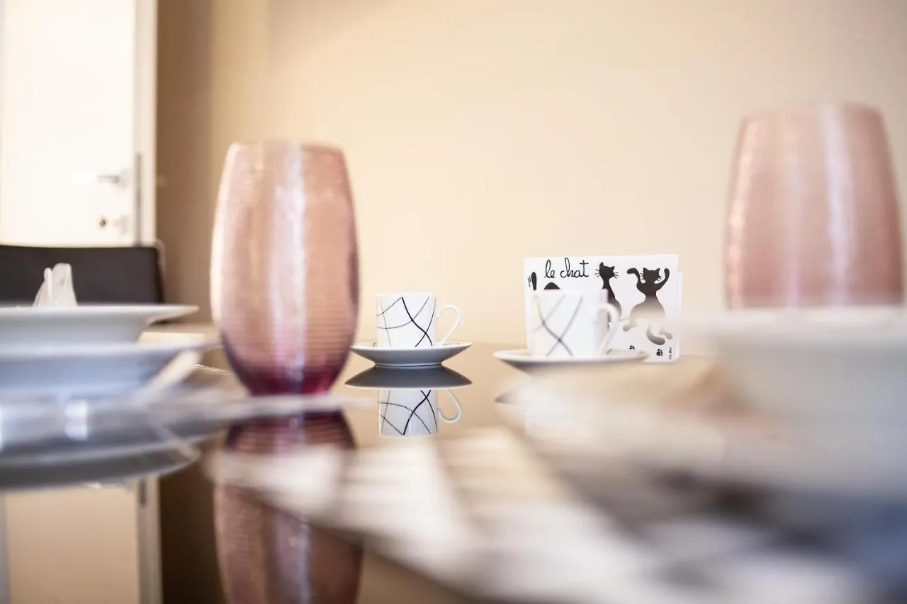Lambrate Elegant Bright Apartment Milan 0*,